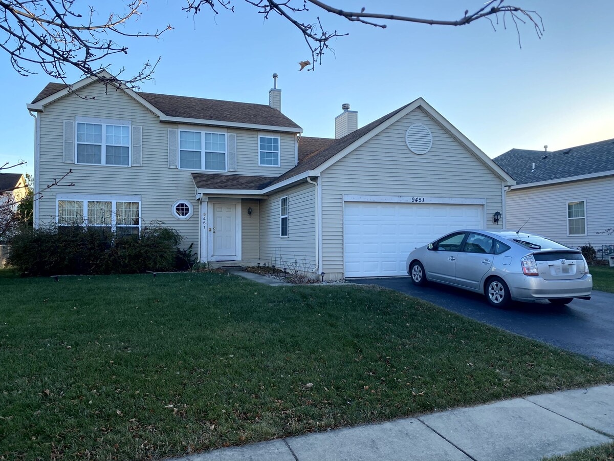 Photo - 9451 73rd St