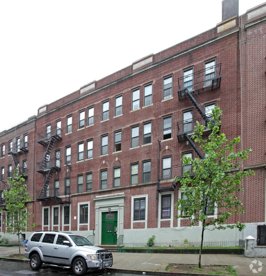 1030 President St - 1030 President St