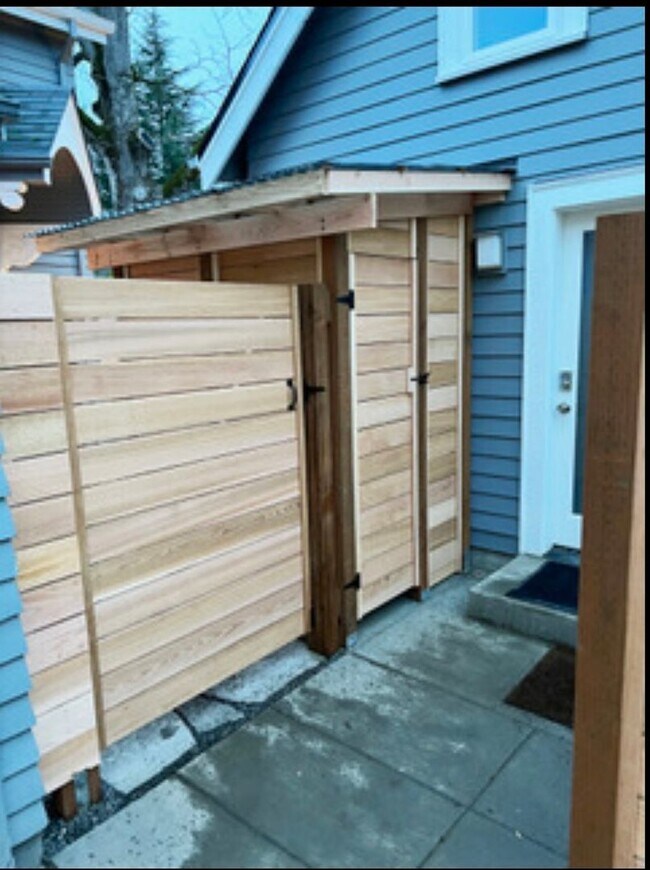 Photo - Knott House Unidad 3577~Knott~#B~K129