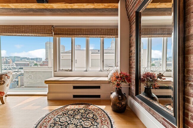 Photo - 36 Commercial Wharf Unit 2