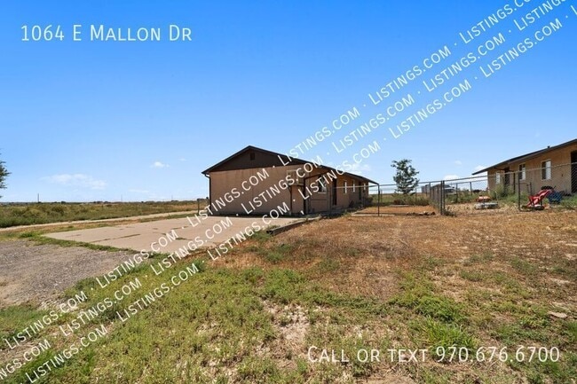 Photo - 1064 E Mallon Dr