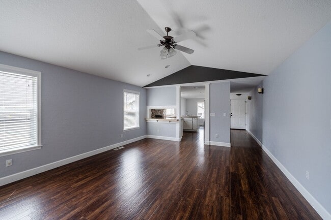 Photo - 14046 SE Summerfield Loop