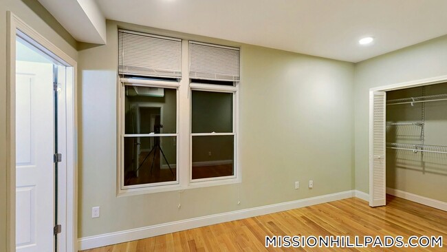 Photo - 299 Dudley St Unit 3
