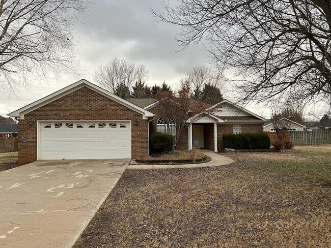 Photo - 113 Centennial Dr