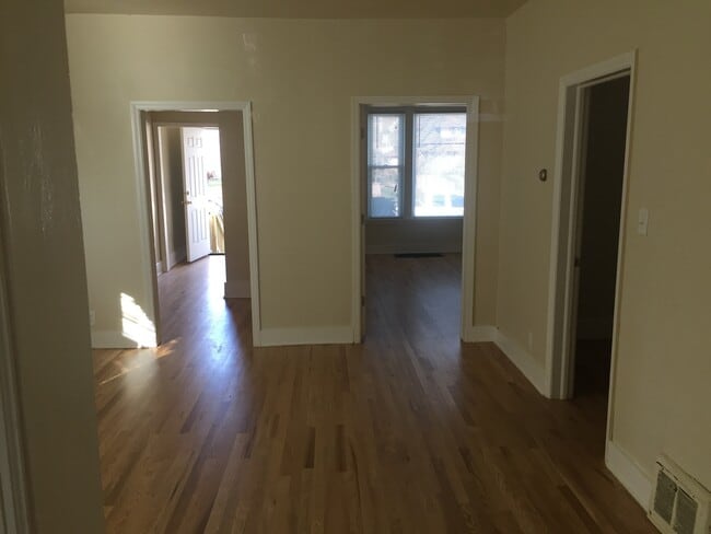 Photo - 2564 N Humboldt Blvd Unit Lower