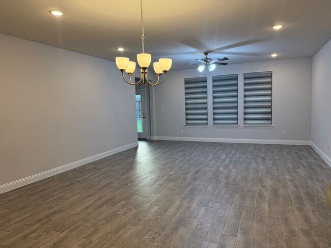 Photo - 3640 Lillian Ct