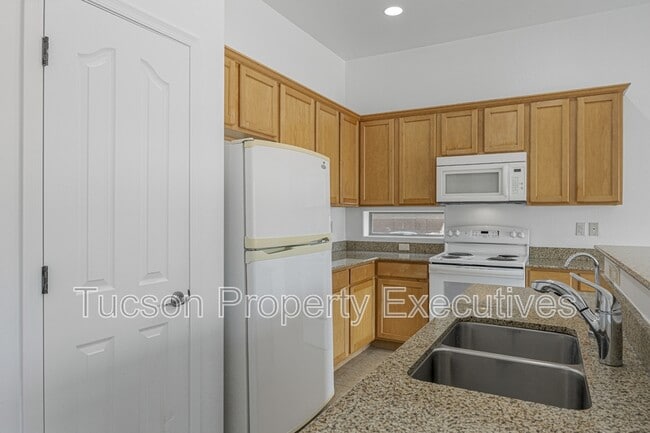 Photo - 7585 E Picket Fence Ln