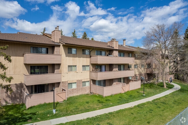 Photo - Glenmore Estates