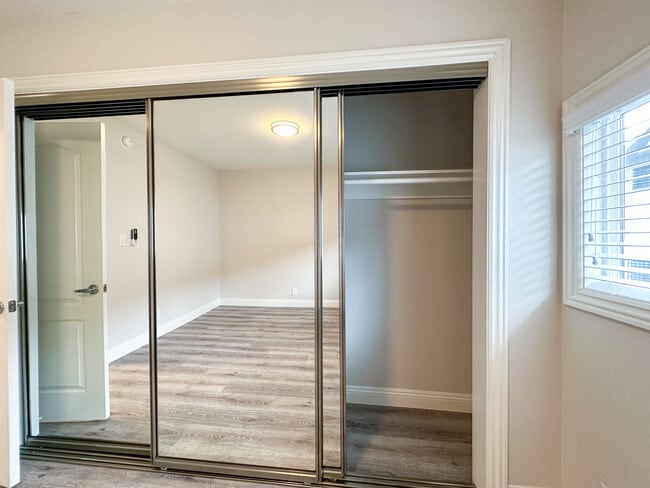 Photo - 6446 Lexington