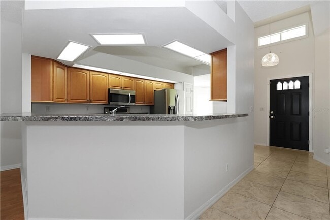 Photo - 21742 King John St