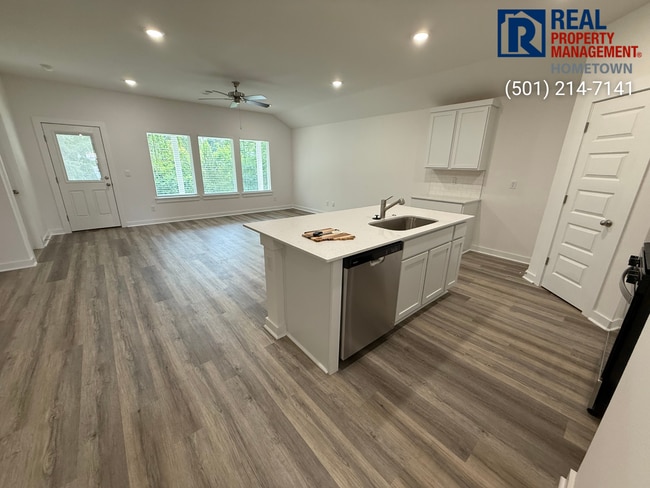 Photo - 4340 Sloan Dr