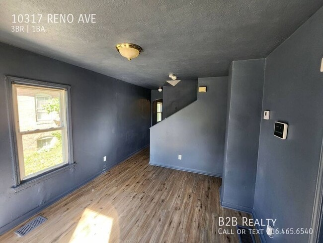 Photo - 10317 Reno Ave