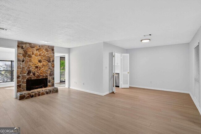 Photo - 8740 Roswell Rd Unit 9C