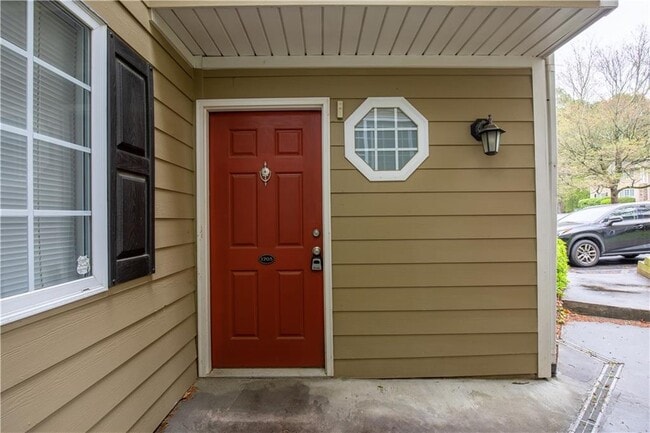 Building Photo - 1468 Briarwood Rd NE Unit 1705