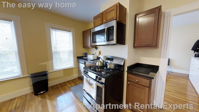 Photo - 5-7 Blake St Unit #1 Unit #1