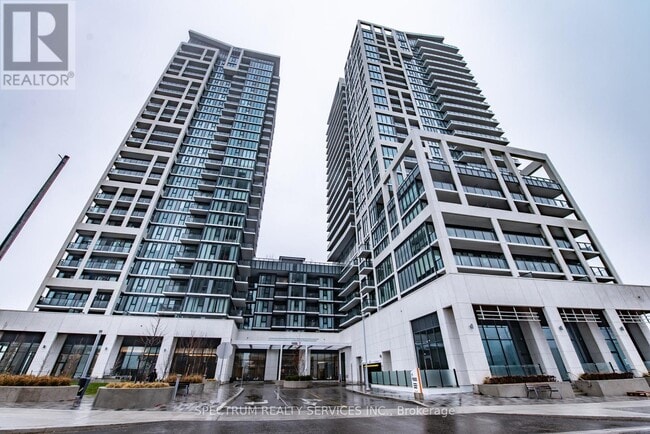 Photo - 9000 Jane St Unit PH119