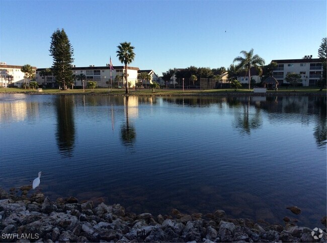 Building Photo - 1004 Manatee Rd Unit H204 Rental