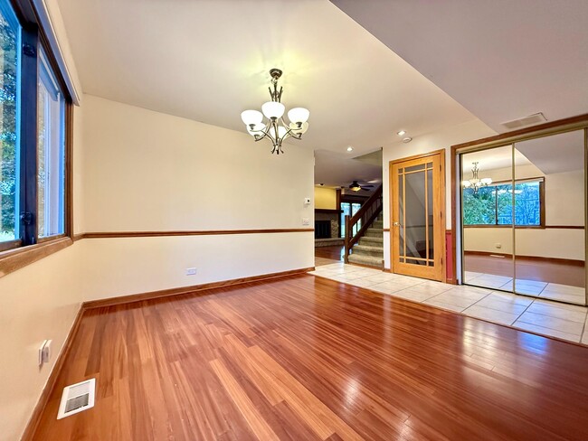 Photo - 1205 N Scarlet Ct