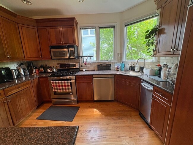 Photo - 27 Tanglewood Rd