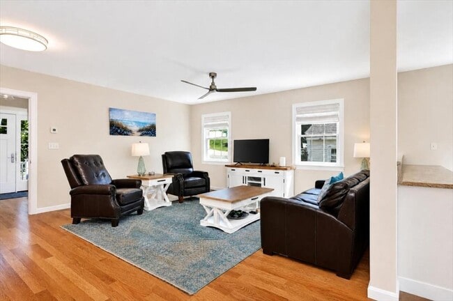 Photo - 62 Gilson Rd