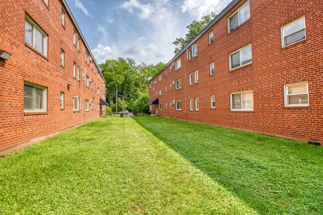 Photo - 285 Westland St Unit 275 B2