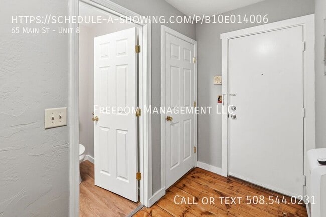 Photo - 65 Main St Unidad 8