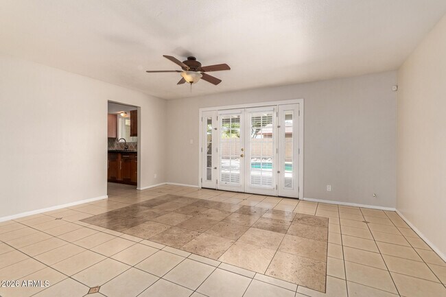 Photo - 1887 E Palmcroft Dr