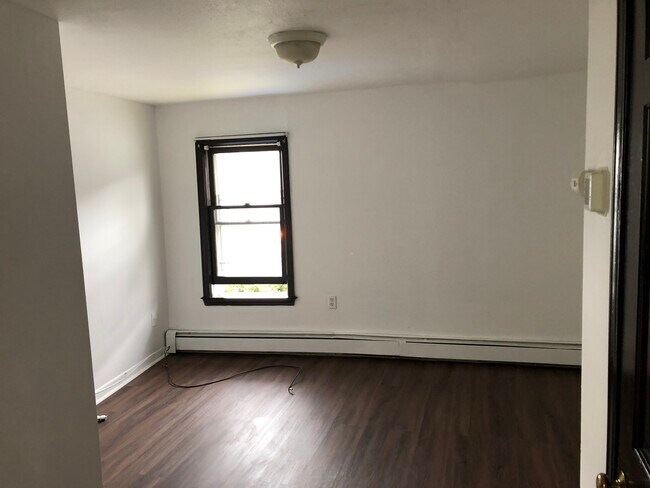 Photo - 11 Grandview Rd Unidad Grandview Road