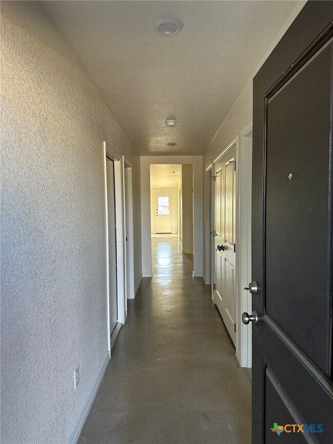 Photo - 1209 Lehmann Dr