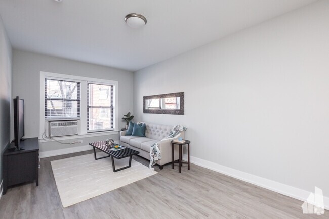 Building Photo - 709 W Brompton Ave Unit #  041 Rental