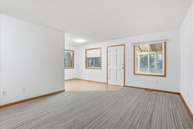 Photo - 688 W Kolby Ct