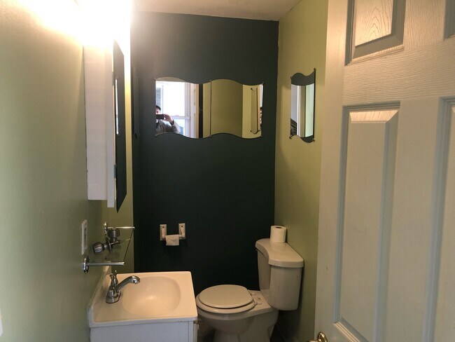 FULL BATH # 2 - 1827 Wharton St Unit #1 First FLoor