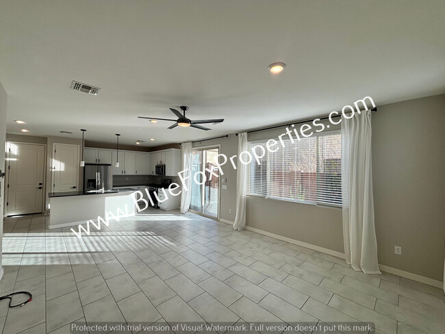 Photo - 1048 E Descent St