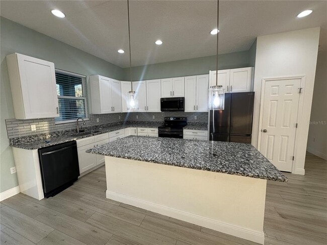 Photo - 1105 St Nicholas Ave