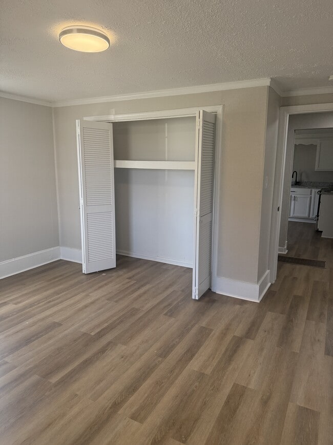 Photo - 2208 Cheek St