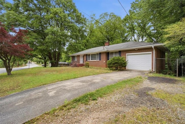 Photo - 1980 Turner Rd SE