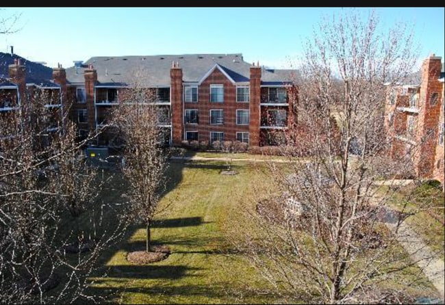 Photo - 71 Hunt Club Dr Unit Hunt Club
