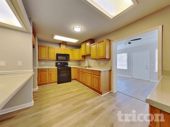 Photo - 6423 4th Ave NE