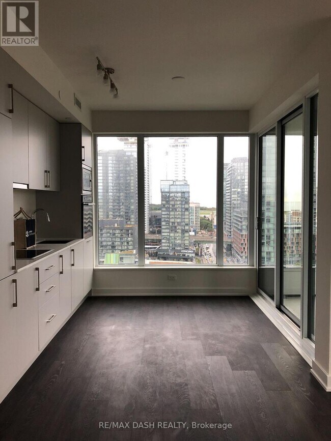 Photo - 27 Bathurst St Unit 1504W