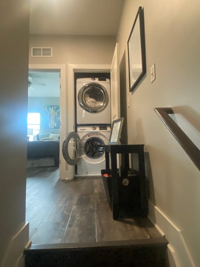 Photo - 139 W 2nd Ave