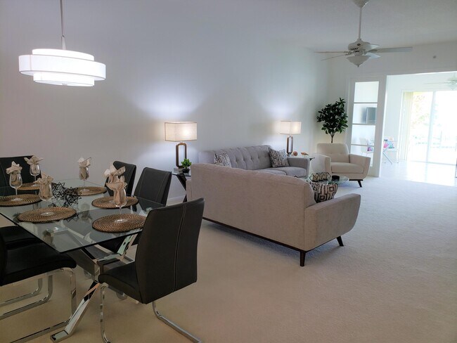 Photo - 10 Harbour Isle Dr E Unit 204