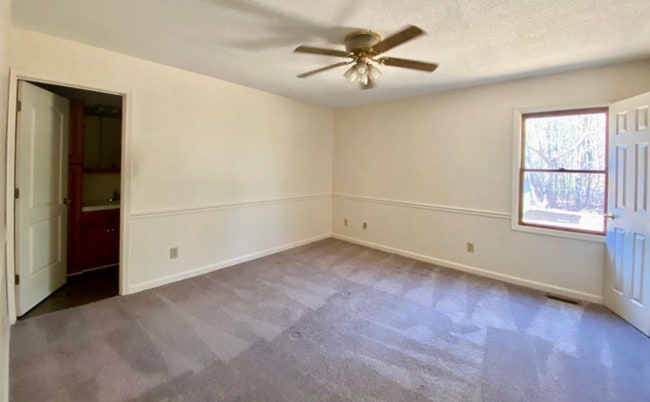 Photo - NEW LISTING!!!!!
