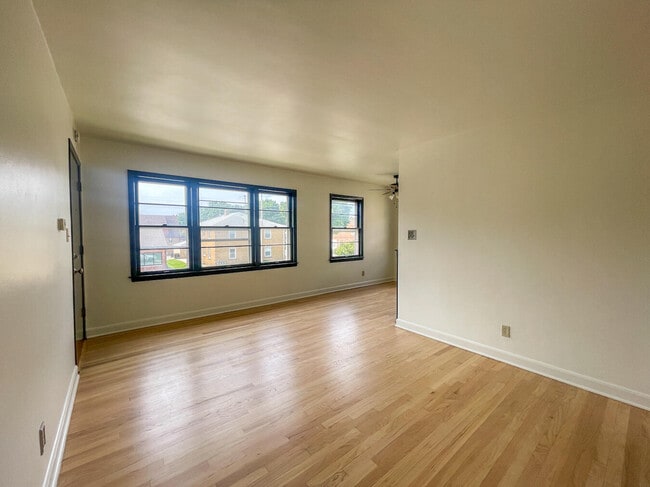 Photo - 6920 W Center St