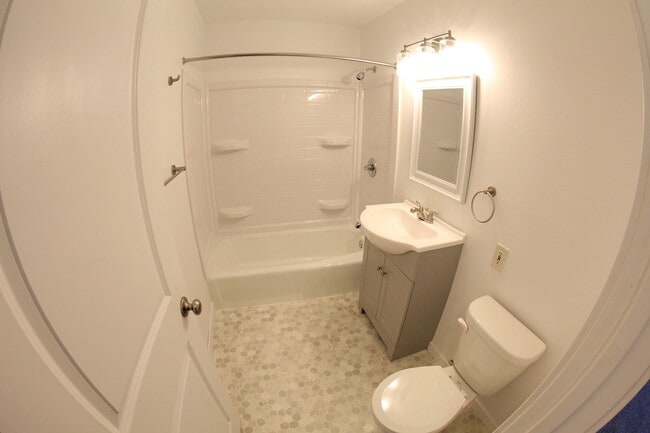 Photo - Bishop's Place Apartments