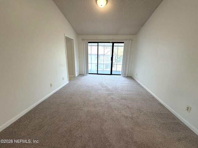 Photo - 902 Wood Hill Dr Unit 902