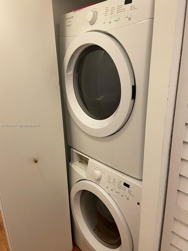 Photo - 1410 Euclid Ave Unit 4