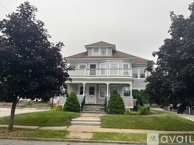 Building Photo - 80 Pawtuxet Ave Unit 80 Pawtuxet Ave. Cranston, RI