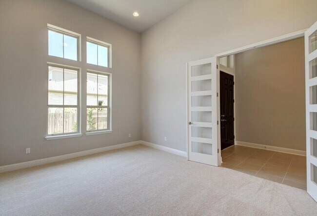 Photo - 200 Southern Carina Dr