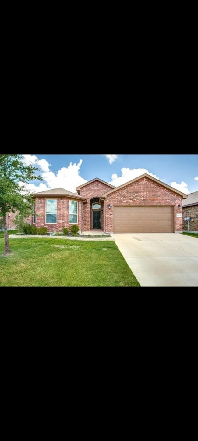 11416 Starlight Ranch Trl Rental For Rent in Haslet, TX