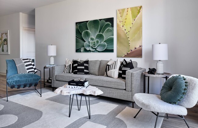 Building Photo - The Maggie